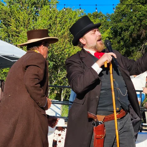 Stage Shows & Musicians